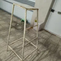 چهارپایه آهنی