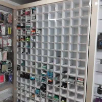 دکوراسیون و تجهیزات موبایل فروشی