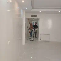 نقاشی و نقاش ساختمان