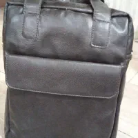 کیف چرم دانشجویی و کیف پول زنانه