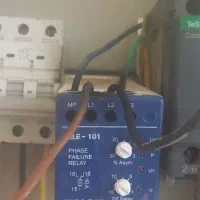 برقکار صنعتی تابلو روشنایی و کنترل فاز