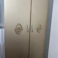 کمدلباس نو رنگ طلایی