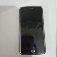 ال‌جی F60 با حافظهٔ ۴ گیگابایت