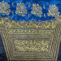 تعدادی شلوار بندری