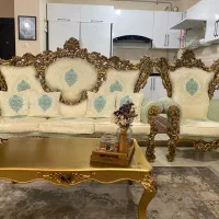 مبل ۹نفره سلطنتی همراه میز وسط و عسلی