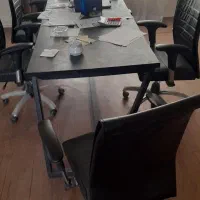 میز مدیریت کنفرانس