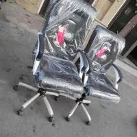 صندلی صدفی ثابت دسته دارچرخ دارsds|دفتر کار|اصفهان, ناصرخسرو|دیوار