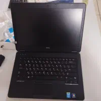 لب تاب استوک