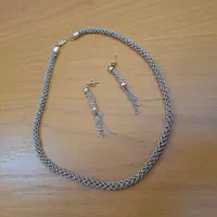 گردنبند و گوشواره خودکاری