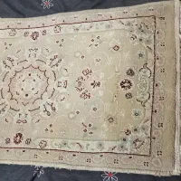 فرش کوچک، پادری،ماشینی کرم رنگ،سالم و شیک
