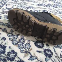 کفش نیم بوت خز دار|کیف، کفش، کمربند|شوشتر, |دیوار