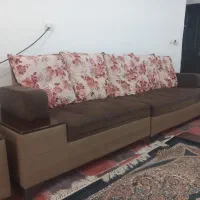 مبلمان ۶ نفره و میز تلویزیون در حد نو