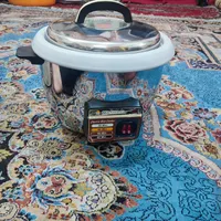 سرخ کن .سماور.چرخ گوشت.|سماور، چای‌ساز، قهوه‌ساز|سبزوار, مدرس|دیوار
