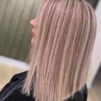 خدمات اصلاح صورت اصلاح ابرو رنگ و لایت|خدمات آرایشگری و زیبایی|اصفهان, خرم|دیوار