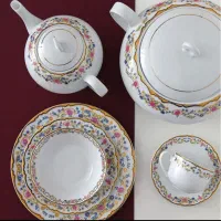 سرویس ۱۲ نفره چینی زرین طرح گلستان آکبند|ظروف سرو و پذیرایی|میبد, |دیوار