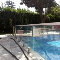 نصب شیشه و سکوریت و پارتیشن بندی