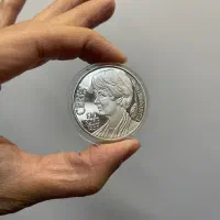 سکه نقره گلد کوئست ۹۹۹ با قاب