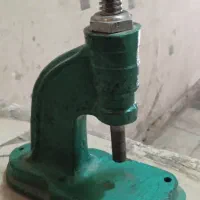 دستگاه پرچ دکمه