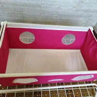 گهواره میلاد|تخت و صندلی بچه|شیراز, کوشک میدان|دیوار