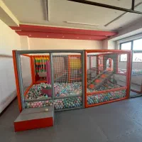 پلی گراند 5*3 طوسی نارنجی همراه با توپ مولتی کالر