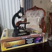 میکروسکوپ ۹۰۰xدانش آموزی