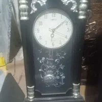 ساعت دویوار در حد نو سالم