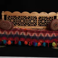 تخت سنتی چوبی گره چینی