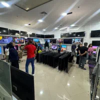 فروش انواع تلوزیون های پشت ویترینی با چک از دم قسط|تلویزیون و پروژکتور|تهران, شهرک غرب|دیوار