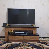میز تلوزیون بدون شکستگی