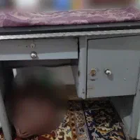 میز فلزی تحریر