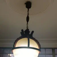 لوستر کلاسیک چوب وشیشه