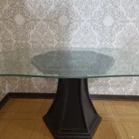 میز غذاخوری بدون صندلی