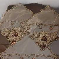 رومیزی ،روی عسلی هندی دست دوزی شده سنگ دوزی شده