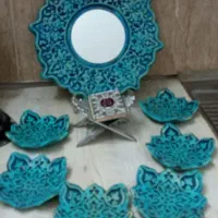 هفت سین  فقط دویست گلدان سفالی بزرگ