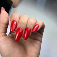 آموزش کاشت ناخن