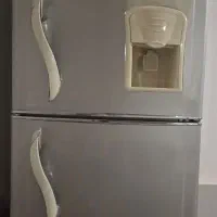 یخچال فیریزر دو در