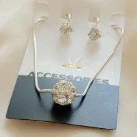 نیمست زنجیری توپی نگینی نقره ای|بدلیجات|خرم‌آباد, |دیوار