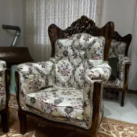 یک دست مبل سلطنتی ۹نفره|مبلمان خانگی و میز عسلی|رشت, جهاد|دیوار