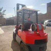 لیفتراک نیسان ۳ تن دکل بلند