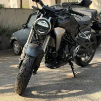 CB300R پلاک‌ملی
