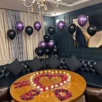 کمک اشپز و پیتزا پز