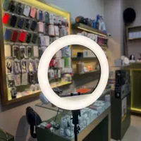 رینگ لایت حرفه ای|دوربین عکاسی و فیلم‌برداری|مشهد, عامل|دیوار