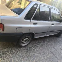 پراید نقره‌ای دوگانه سوزشرکتی