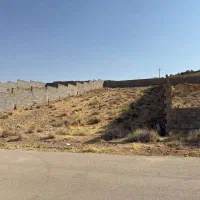 زمین ۱۰۰۰ متری