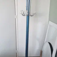رخت آویز ایستاده
