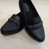 کفش ها سایز ۳۹ و ۳۸