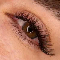 آموزش اکستنشن مژه و لیفت مژه و ابرو|خدمات آرایشگری و زیبایی|نرماشیر, |دیوار