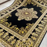 فرش شیک مشکی طلایی ( خواب دار )