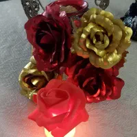 گل های رز جاودان یلدایی