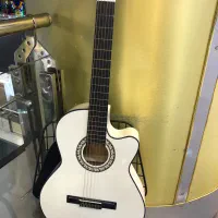 فروشگیار دیاموند اونم یه رنگ خاص